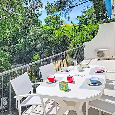 Le Val Des Pins By Interhome * Saint-Raphaël